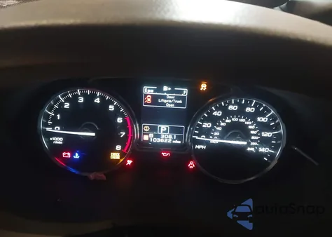 2017 Subaru Forester 2.5I Limited z USA, uszkodzony, nr VIN JF2SJAJC8HH470330